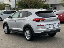 2019 Hyundai Tucson SE full