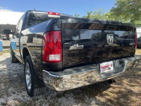 2016 Ram 1500 Big Horn 97198 Miles Maximum Steel Metallic Clearcoat 4D Crew Cab