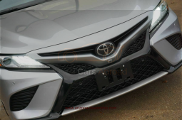 2019 Toyota Camry XSE full