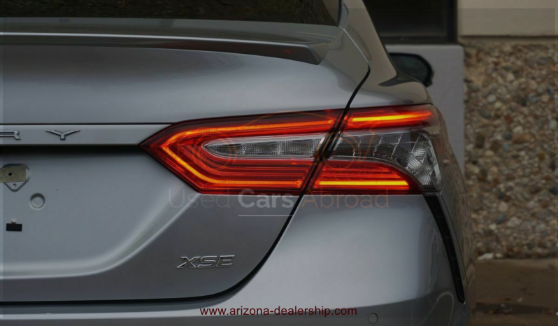 2019 Toyota Camry XSE full