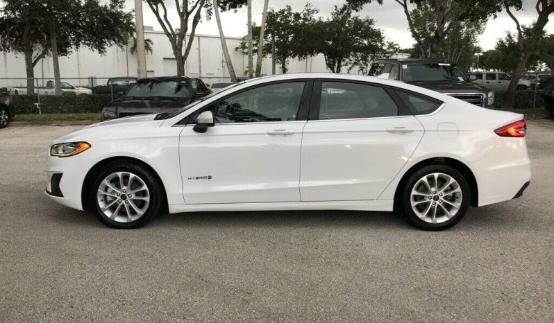 2019 Ford Fusion SE full