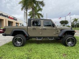 2020 Jeep Gladiator Sport full