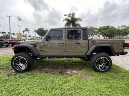 2020 Jeep Gladiator Sport full