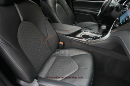 2018 Toyota Camry XSE V6 full