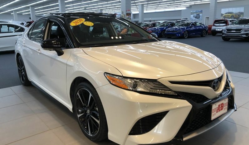 2020 Toyota Camry XSE full