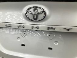 2020 Toyota Camry XSE full