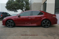 2018 Toyota Camry XSE V6 full