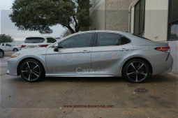 2019 Toyota Camry XSE full