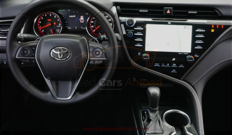 2019 Toyota Camry XSE full