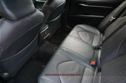 2019 Toyota Camry XSE full