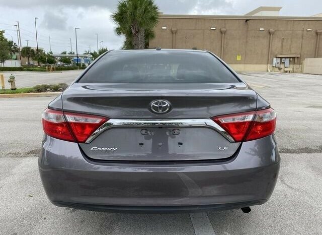 2017 Toyota Camry LE full