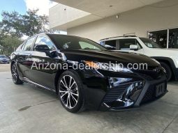 2019 Toyota Camry SE full