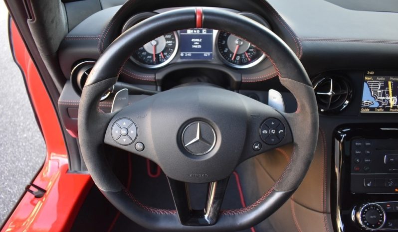 2013 Mercedes-Benz SLS AMG GT GULLWING full