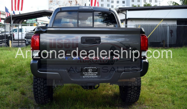 2019 Toyota Tacoma SR V6 full