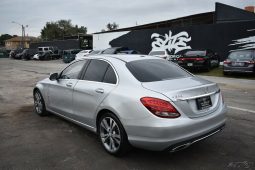 2015 Mercedes-Benz C-Class C 300 full