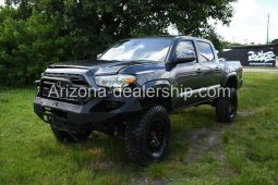 2019 Toyota Tacoma SR V6 full