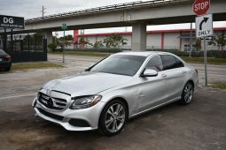 2015 Mercedes-Benz C-Class C 300 full