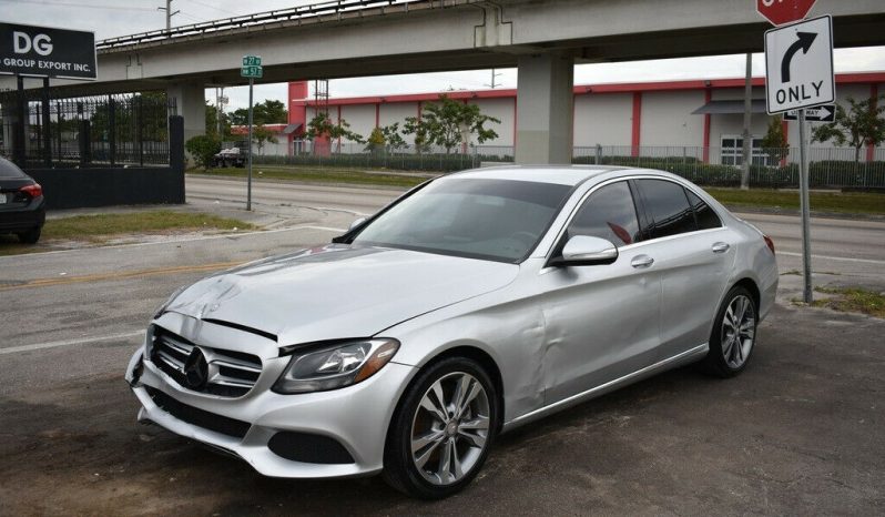 2015 Mercedes-Benz C-Class C 300 full