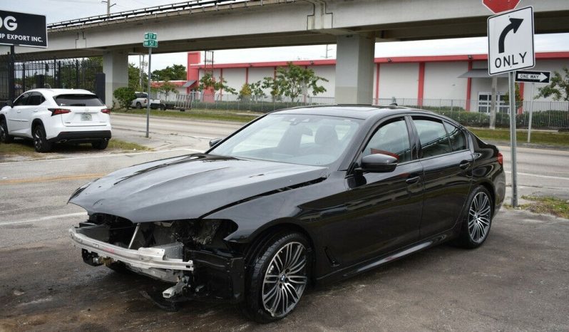 2019 BMW 5-Series 530i full