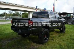 2019 Toyota Tacoma SR V6 full