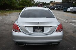 2015 Mercedes-Benz C-Class C 300 full