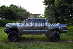 2019 Toyota Tacoma SR V6 full