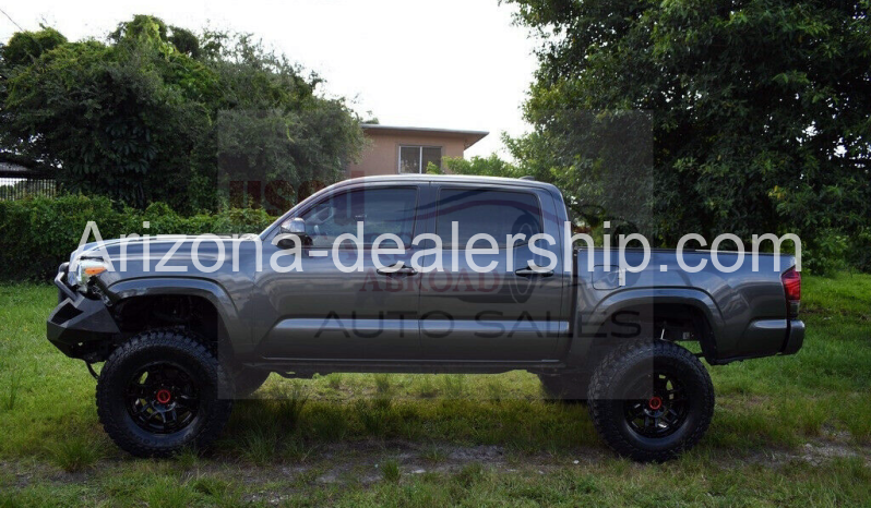 2019 Toyota Tacoma SR V6 full