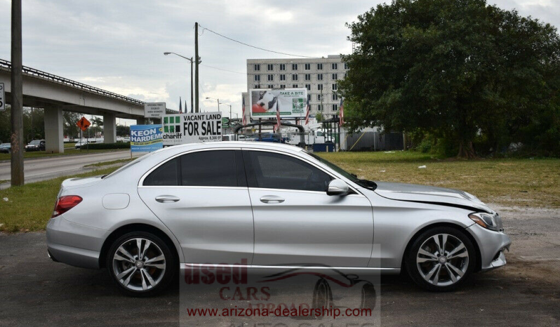 2015 Mercedes-Benz C-Class C 300 full