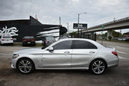 2015 Mercedes-Benz C-Class C 300 full