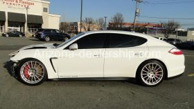 2013 Porsche Panamera GTS 4.8L V8 AWD