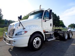 2011 International Prostar LF 687 full