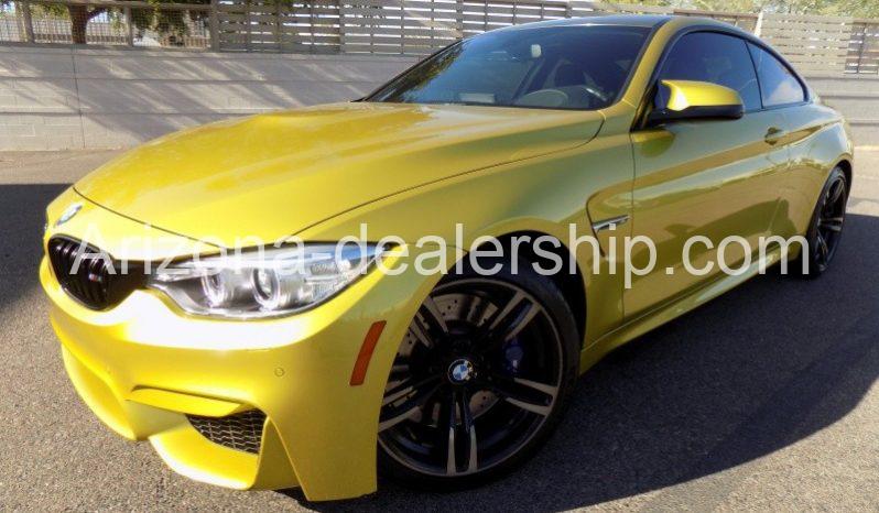 2017 BMW M4 Coupe full