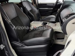 2020 Dodge Grand Caravan SXT full