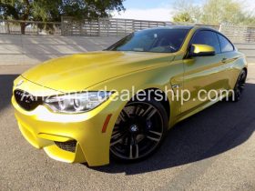 2017 BMW M4 Coupe w / Executive Pkg