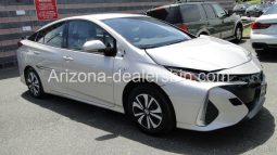 2018 Toyota Prius Premium full