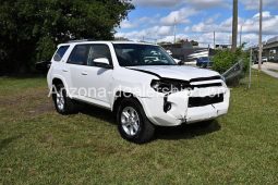 2021 Toyota 4Runner SR5 full