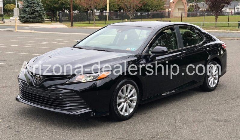 2018 Toyota Camry LE full