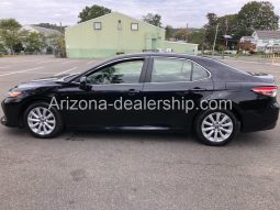 2018 Toyota Camry LE full