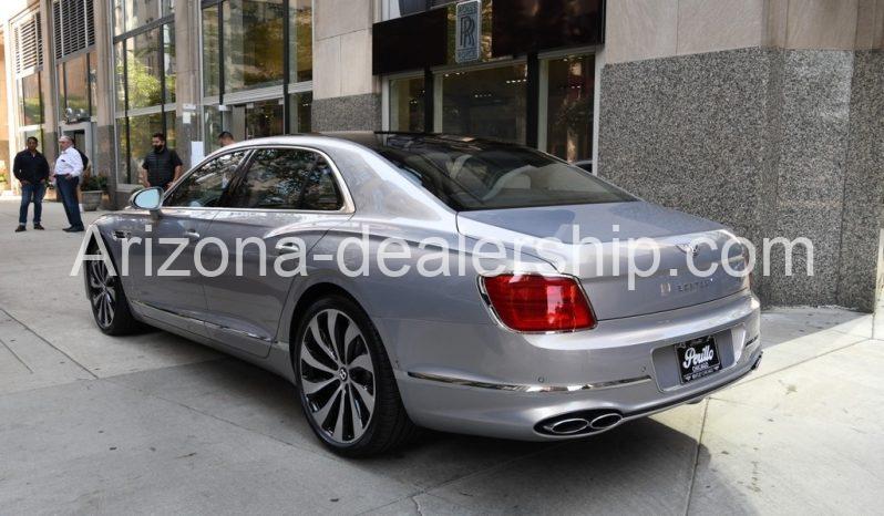 2022 Bentley Flying Spur V8 full