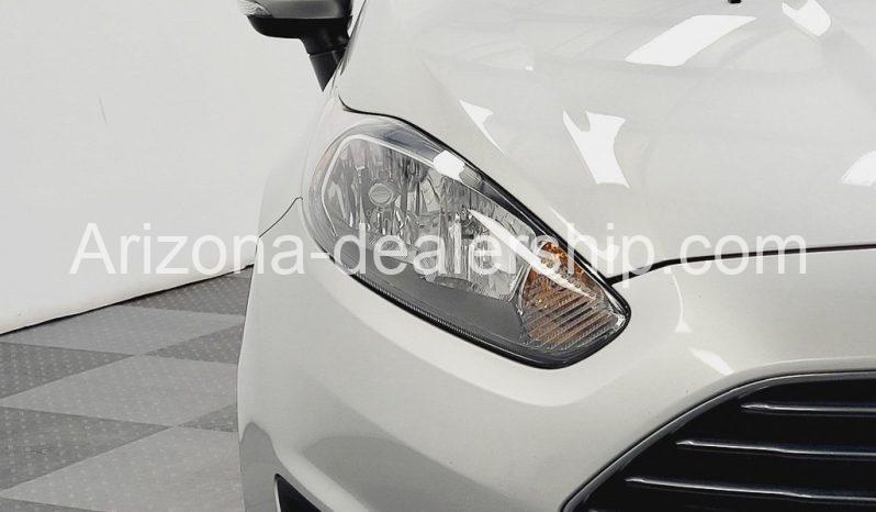 2016 Ford Fiesta SE full