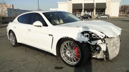 2013 Porsche Panamera GTS full