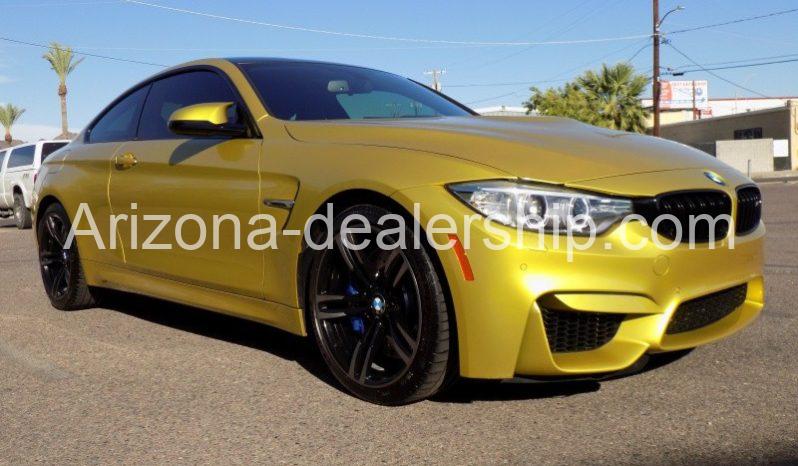 2017 BMW M4 Coupe full