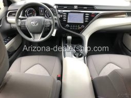 2018 Toyota Camry LE full