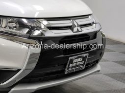 2016 Mitsubishi Outlander SE full