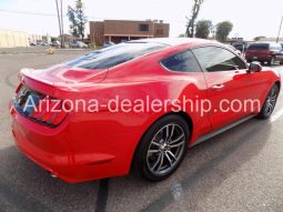 2017 Ford Mustang EcoBoost Fastback full