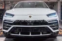 2020 Lamborghini Urus full