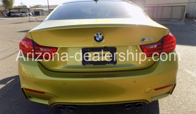 2017 BMW M4 Coupe full