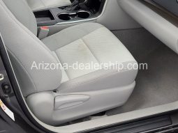 2016 Toyota Camry LE full