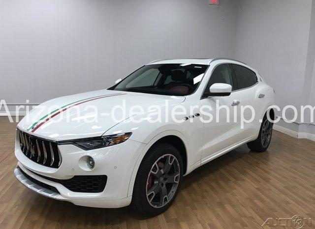 2017 Maserati Levante full