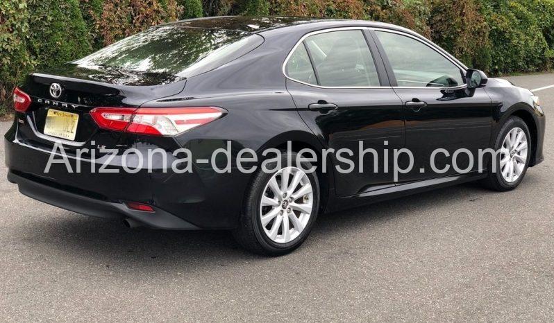 2018 Toyota Camry LE full